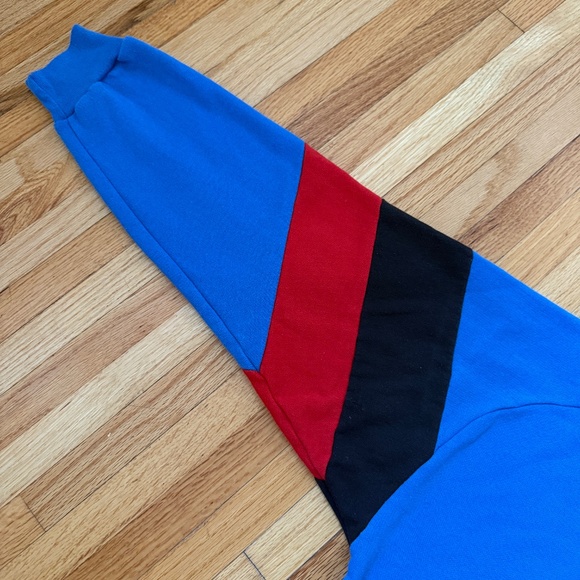 Retro Vintage 90s Brooks Athletic Blue Sweatshirt - Picture 5 of 8